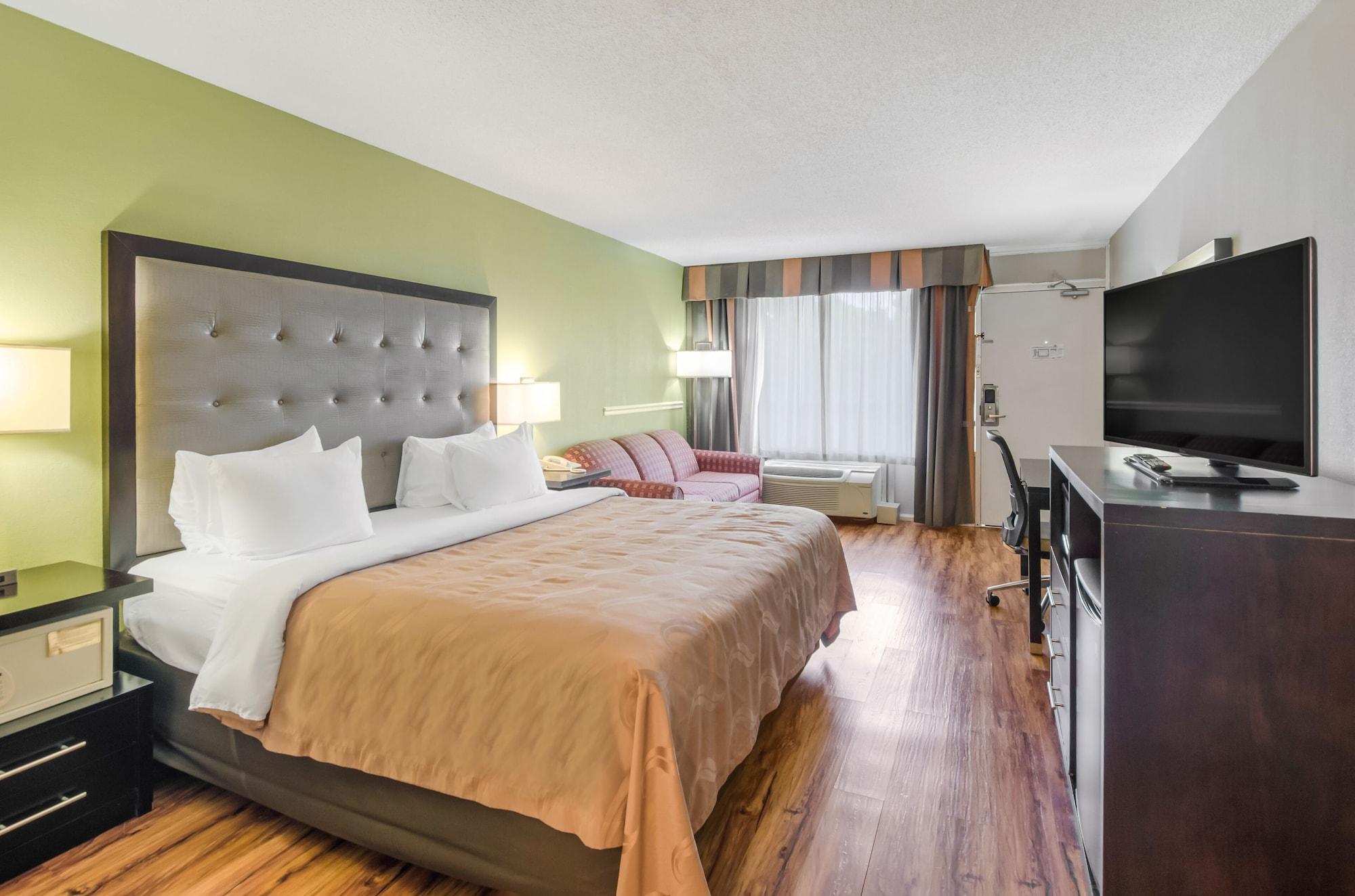 Quality Inn Roanoke Airport Екстер'єр фото