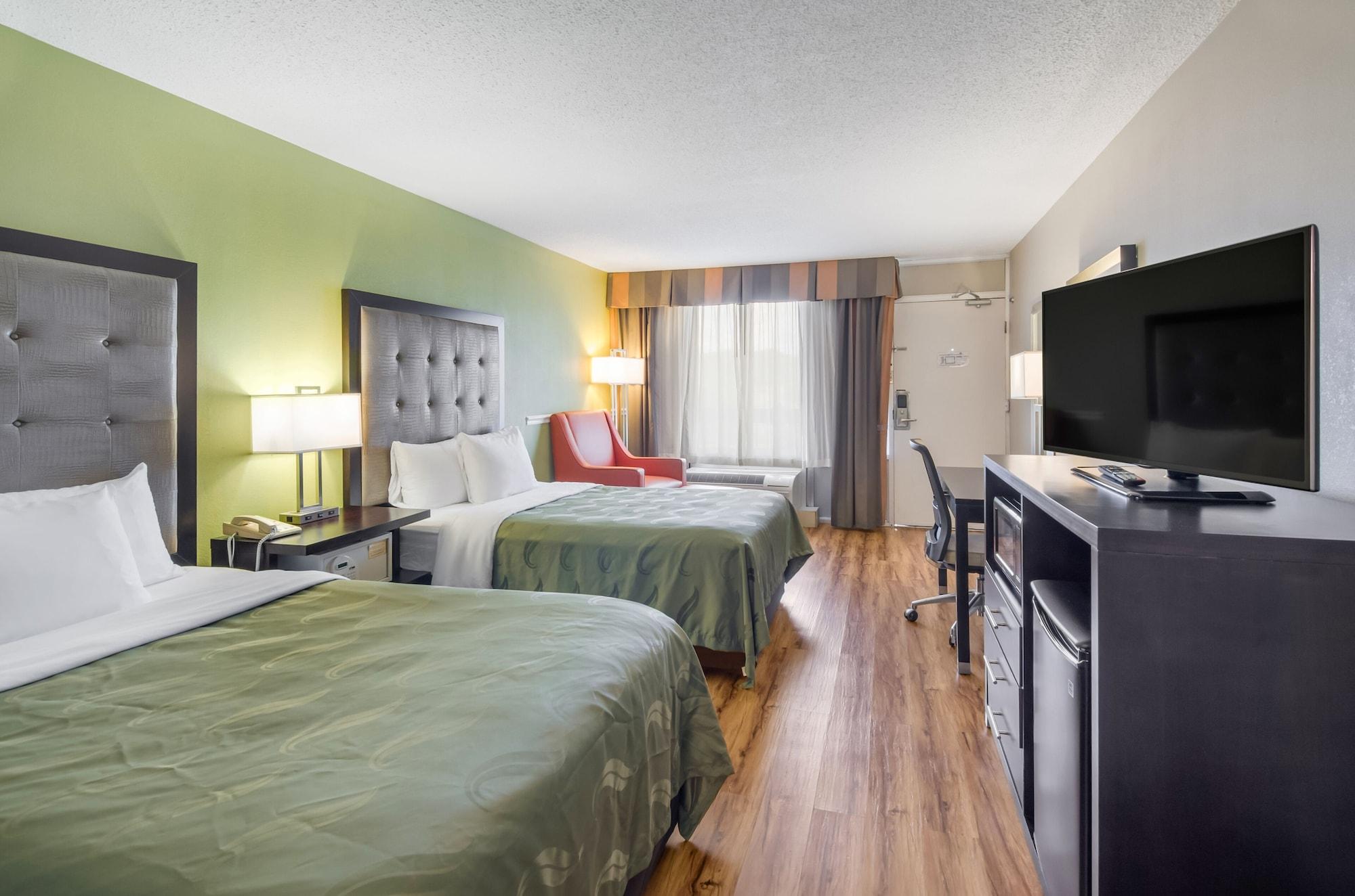 Quality Inn Roanoke Airport Екстер'єр фото
