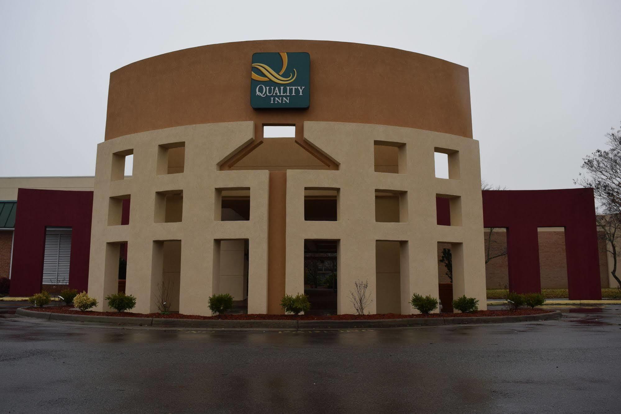 Quality Inn Roanoke Airport Екстер'єр фото