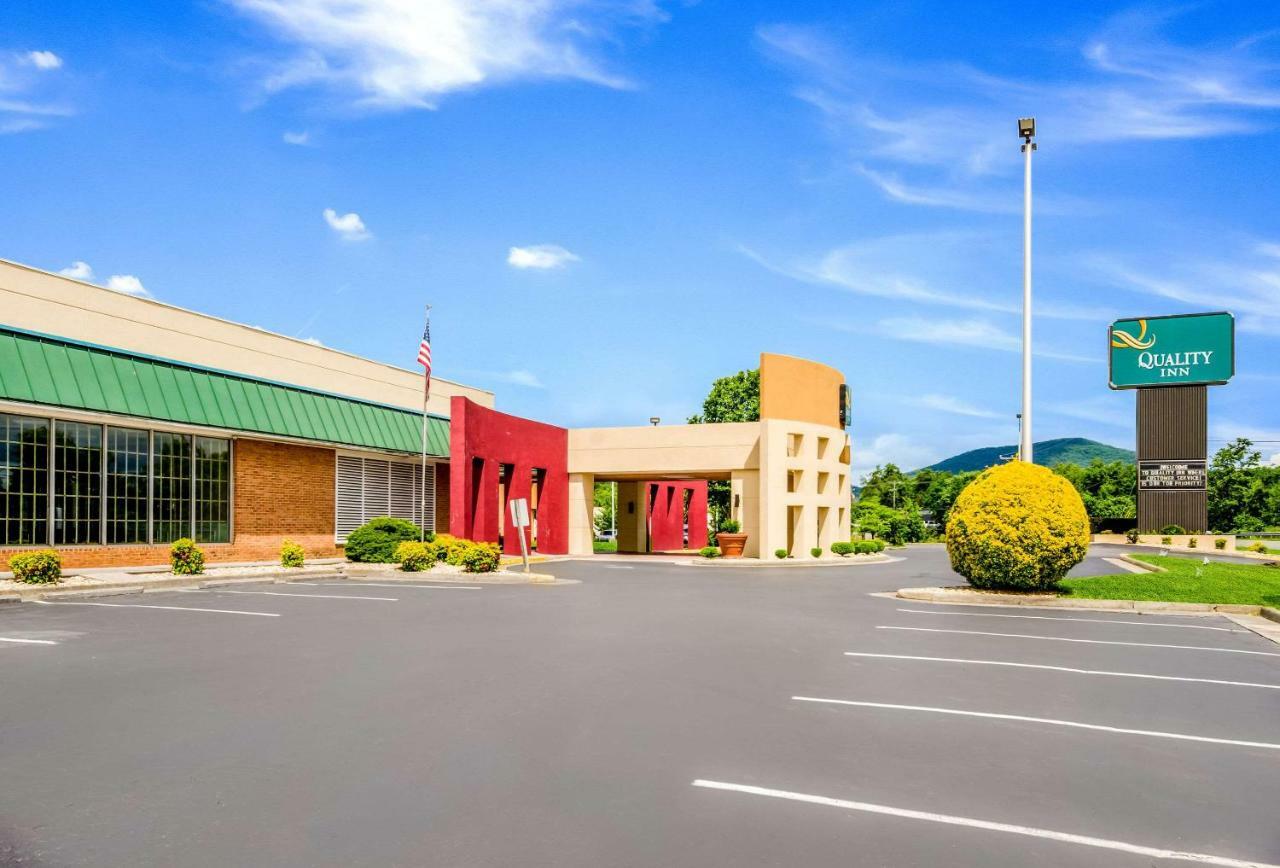 Quality Inn Roanoke Airport Екстер'єр фото